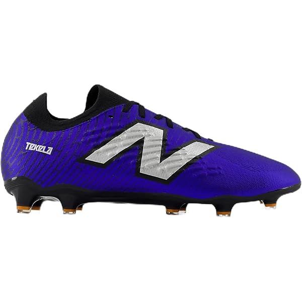 Amazon.com | New Balance Unisex Tekela Magia Low Laced Fg